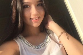 Красивые казахские девушки из соцсетей