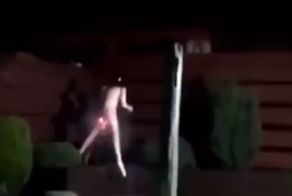 Запуск надувной куклы на фейерверке