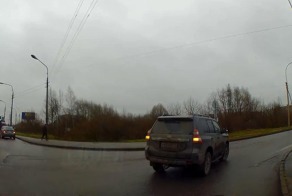 Муж приехал "разрулить" ситуацию с новгородским учителем