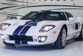 Новенький Ford GT 2006 отправится на аукцион