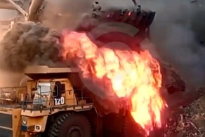 Эффектная погрузка угля в Хакасии