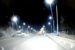 Авария дня. Надо было бить темного, а не встречного