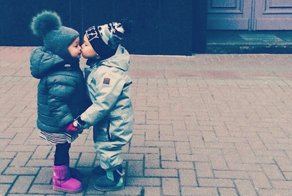 Этот неловкий момент, когда у детей отношения серьёзнее, чем у тебя