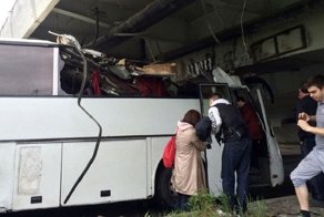 Памятник человеческой тупости: петербургский мост продолжает коллекционировать идиотов