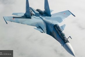 Видео ВКС РФ, на котором Су-30СМ "заглянул" в грузовой отсек Ил-76, вызвало восхищение зрителей