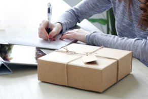 Тысячи посылок из-за рубежа застряли на российской таможне