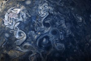 Впечатляюще! NASA показало удивительное явление на Юпитере