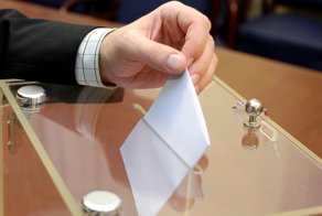 Кремль распорядился превратить выборы в народный праздник