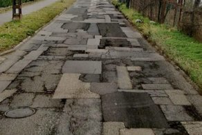 Асфальтоукладчики такие умницы... Столько всего интересного делают из обыкновенного асфальта