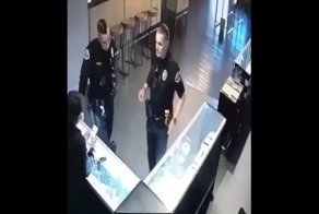 Когда очень хотел быть танцором, но пришлось стать полицейским