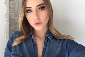 Дочь знаменитого американского рэпера Эминема опубликовала в своем Instagram «горячее» фото