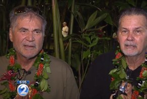 Два друга через 60 лет узнали, что они - братья!