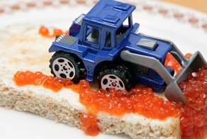 Я же не бедный, чтобы покупать дешёвое!