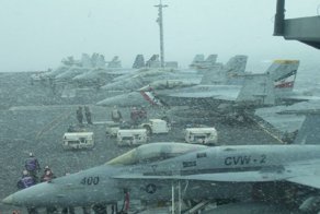 Военные самолеты зимой