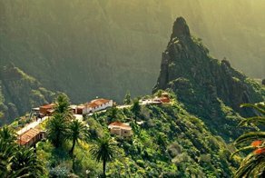 Деревня Маска и живописное ущелье на Тенерифе