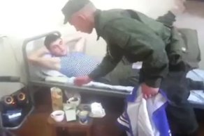 Оборзевший "дед" в российской армии