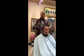 В китайской парикмахерской клиентам делают стрижки болгаркой