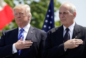 Порноактрисе щедро заплатили за молчание о связи с Трампом