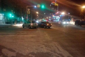 Таксист устроил погоню и ДТП из-за выброшенной в окно бутылки пива