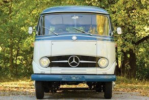 Mercedes-Benz O 319: помесь современного кемпера с классическим микроавтобусом