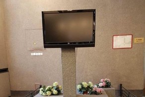 "Могилка телевизора" в Санкт-Петербурге насмешила соцсети