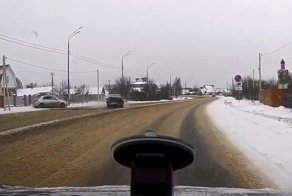 Авария дня. Скорость, каша, затяжной поворот