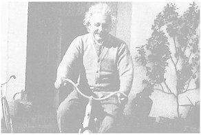 Исторические и  "звездные" личности на велосипеде