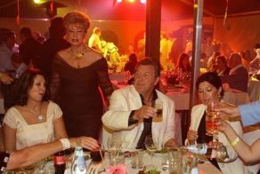 Редкие фото советских знаменитостей на праздниках и во время застолья