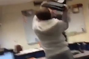 Школьник психанул и устроил погром в классе