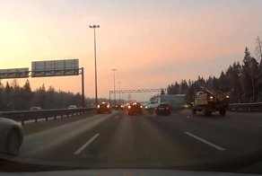 Водитель Приоры устроил замес в Санкт-Петербурге