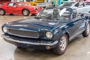 Внешность обманчива. Mazda Miata превратили в классический Ford Mustang