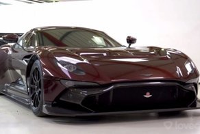 Уникальный Aston Martin Vulcan для дорог общего пользования