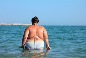 Студенты тайно соревновались в сексе с толстушками