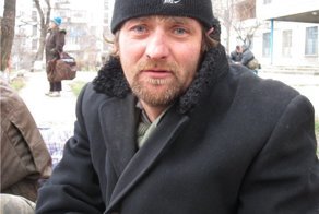 Такой вот спаситель - БОМЖ