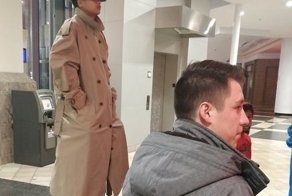 Забавная попытка пройти на киносеанс вдвоем по одному билету