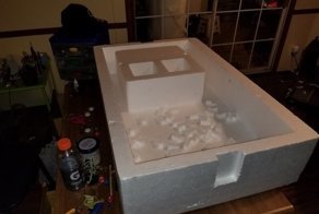 Удивительный замок из пенопласта