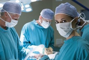 С хирургом случилась истерика прямо в операционной