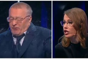 В ходе дебатов Собчак облила Жириновского водой, за то, что тот её оскорбил