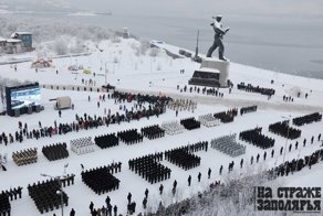 Исторический парад в Североморске