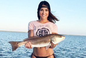 Учительница по ночам накуривала школьника марихуаной и потом занималась с ним сексом