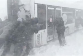 Снежный апокалипсис: стихия снова проверяет сахалинцев на прочность