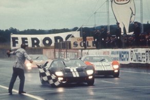 Провал Ford GT40 в качестве дорожного суперкара