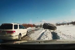 Авария дня. Нету лучше велика, чем Митсубиси Делика