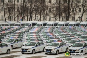 Фоторепортаж. Вручение ключей от новых автомобилей сотрудникам ГИБДД