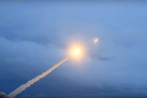 «Нежданчик», «Иосиф Сталин», «Песец» – каким будет название новой крылатой ракеты?