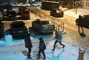 Малолетние вандалы сломали шлагбаум в Петрозаводске