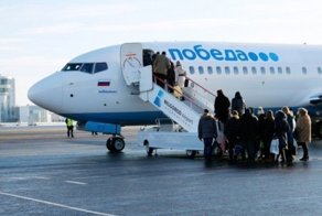 "Стюардесса по секрету сказала, что самолет неисправен"