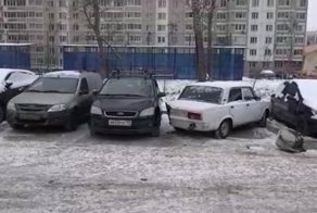 В сети активно обсуждают удивительный способ борьбы с "героями парковки"