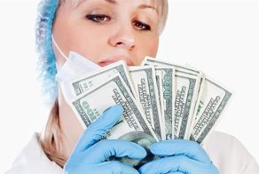 Настоящий врач никогда не перестает быть врачом