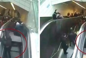 Ступени эскалатора внезапно рухнули вниз, зажевав пассажира метро